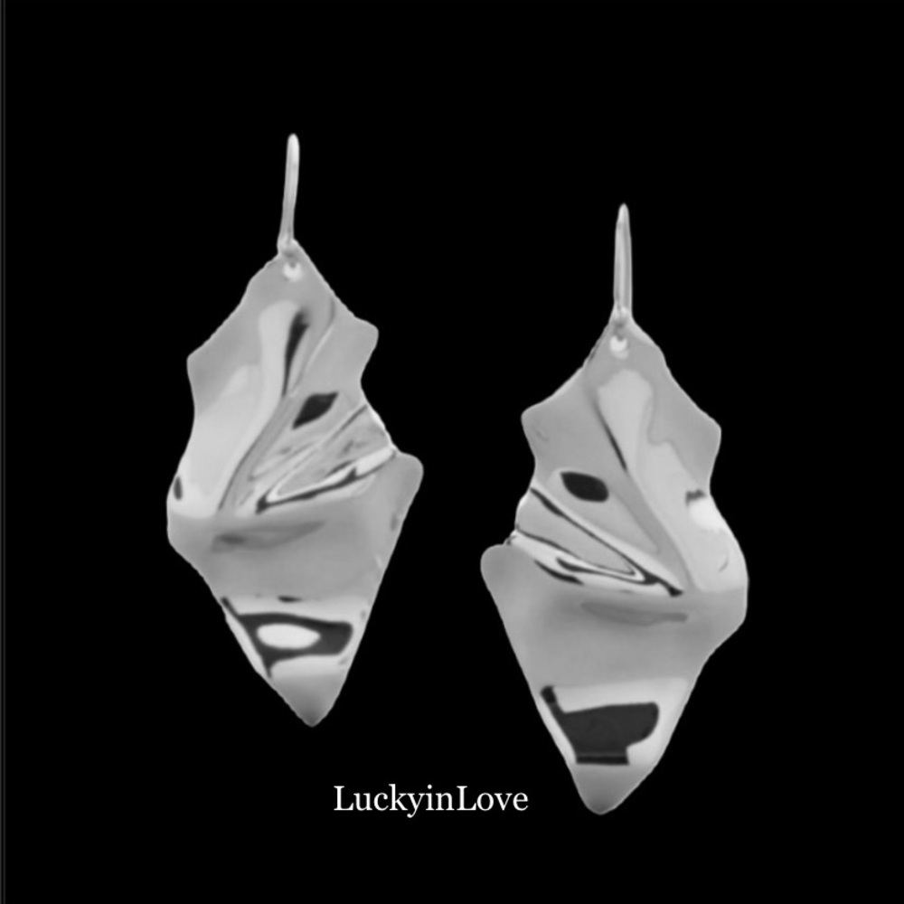 ALEXIS BITTAR • NEW Light weight Silver Draped Liquid Metal Leaf Drop Earrings - Picture 3 of 14